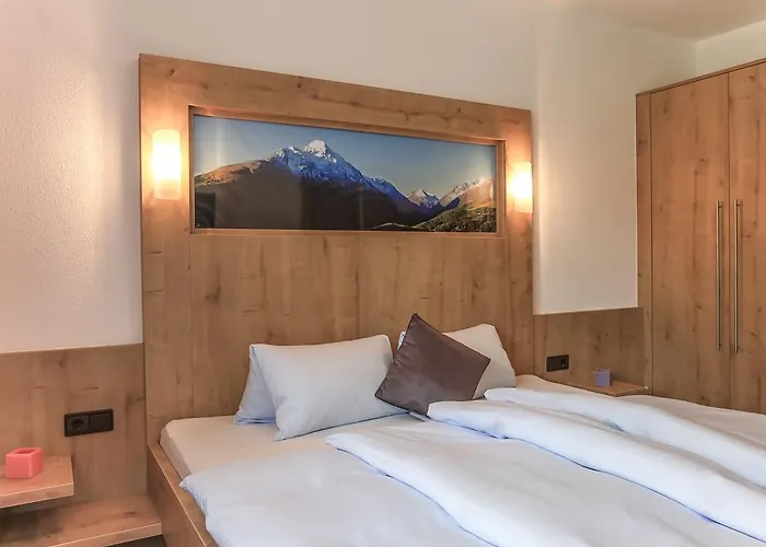 Holzknecht 2* Зёльден